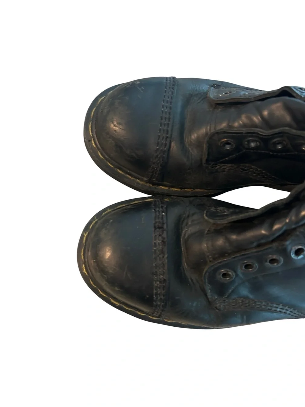 Dr. Martens classic black